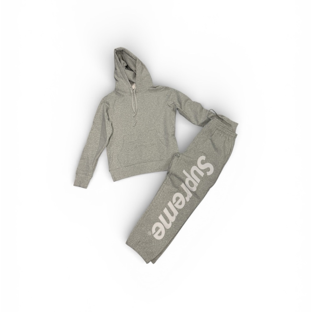 Supreme Gray Set